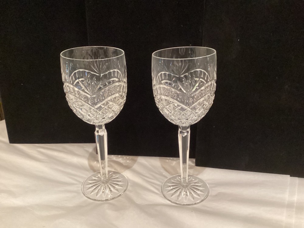 RARE PAIR OF AUTHENTIC SIGNED WATERFORD ARTISAN COLLECTION WATER GOBLETS NO RES
