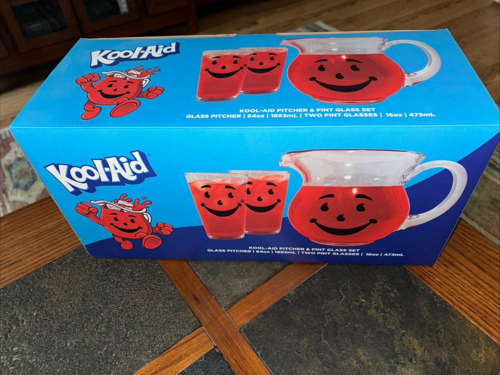 Kool-Aid 64oz Clear Glass Pitcher w 2 16oz Pint Glasses Set New 2021 Open Box