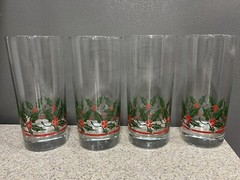 Set of 4 Libbey Holly & Berries 16 oz Christmas Drinking Glasses Pristine Shape