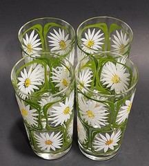 4 Vintage Libbey Glass Green Square White Daisy Yellow Drinking Glasses 1970s