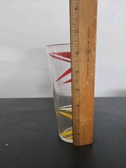 Mid Century Colored Ribbon 16 Oz Tumbler Glass With Red,Yellow & White Swirl