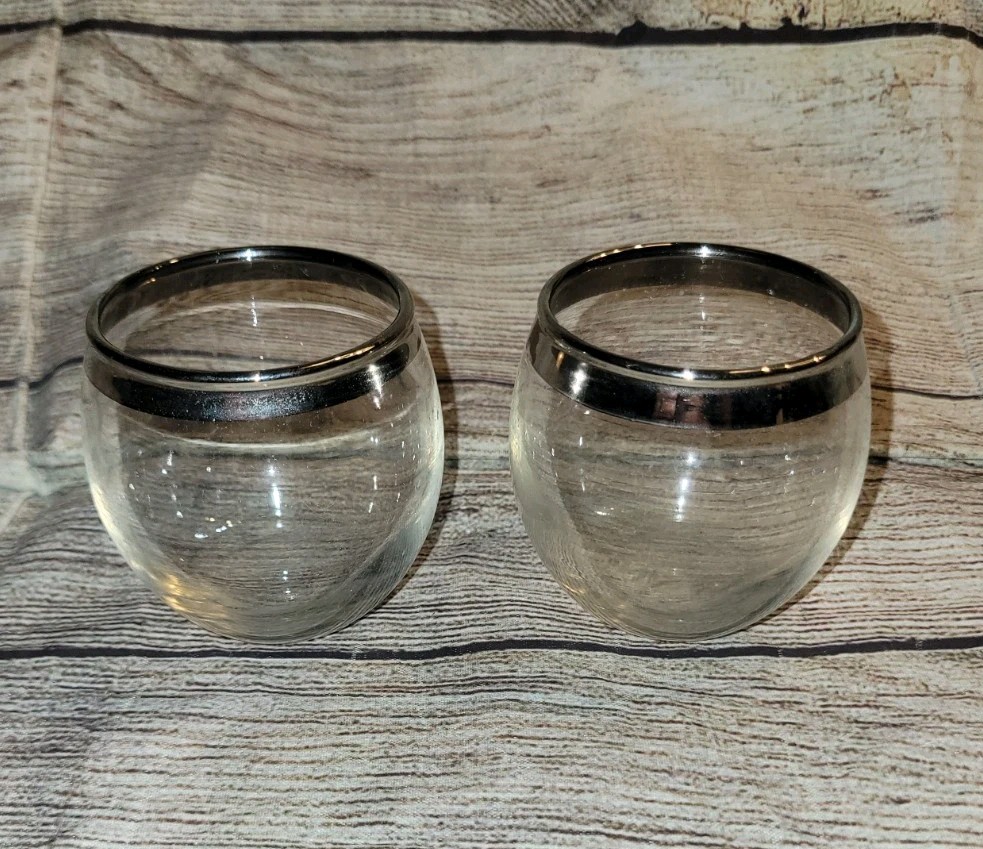 Vintage set of 2 silver Band Roly Poly Glasses barware cocktail 2 3/4″ 4 ounces