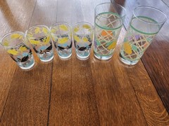 Vintage juice glasses 4 oz, set of four and water glasses 12 oz, set of two
