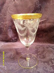 chipped Fostoria 766 stem with victory etching, gold encrusted goblet, 6 1/2″ t