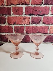 Vintage Pink Depression Glasses Set Of 2 Bin 2710 (2)