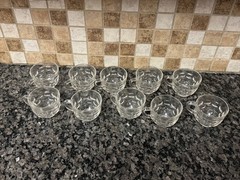 10 VTG Federal Colonial Yorktown Clear Carnival Glass Iridescent Punch Cups