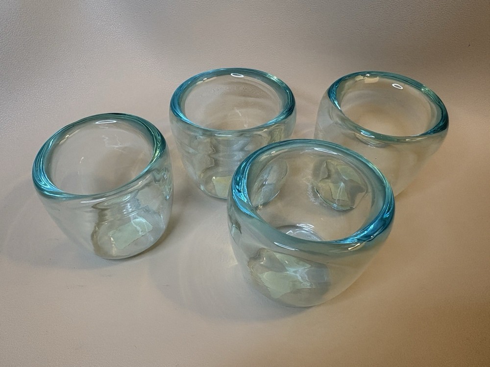 Crate & Barrel Handblown Tumbler Shot Glasses Set of 4 3″ Tall Glossy Clear