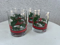Vtg Christmas Glasses Holly Leaf Berries Theme Set 4 Rock Glasses Libbey