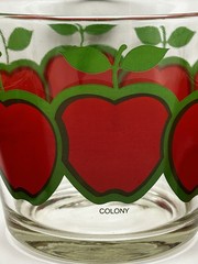 VTG Colony Red Apple Set 2 Drinking Glasses And Glass Ice Bucket 1970’s