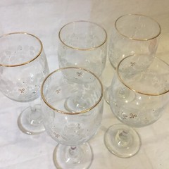 Vintage Libbey Frosted Christmas Holly and Berry Wine Glasses Goblets Gold Bows