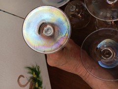Set of 4 Iridescent «Drape» Design Tall Wine Glass Goblet 16 oz. ~ 9 1/2″