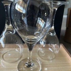 4 Clear Libbey 10oz (2.75”DX7.5”H) Stemmed Teardrop Wine Glasses2 Sets Available