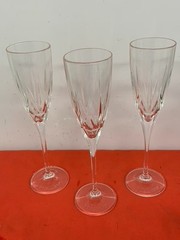 DISARONNO TOASTING FLUTE STYLE DRINK GLASSES (3)