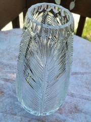 CRYSTAL Cut 10″ Feather Vase GORGEOUS!