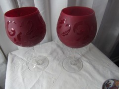 2 Coldwater Creek Red Etched Copa Balloon Wine Glasses Scroll & Leaf