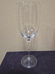 Lenox Crystal – 10 oz. Wine Glass – 8.25 in. Tall – Fantasy Pattern
