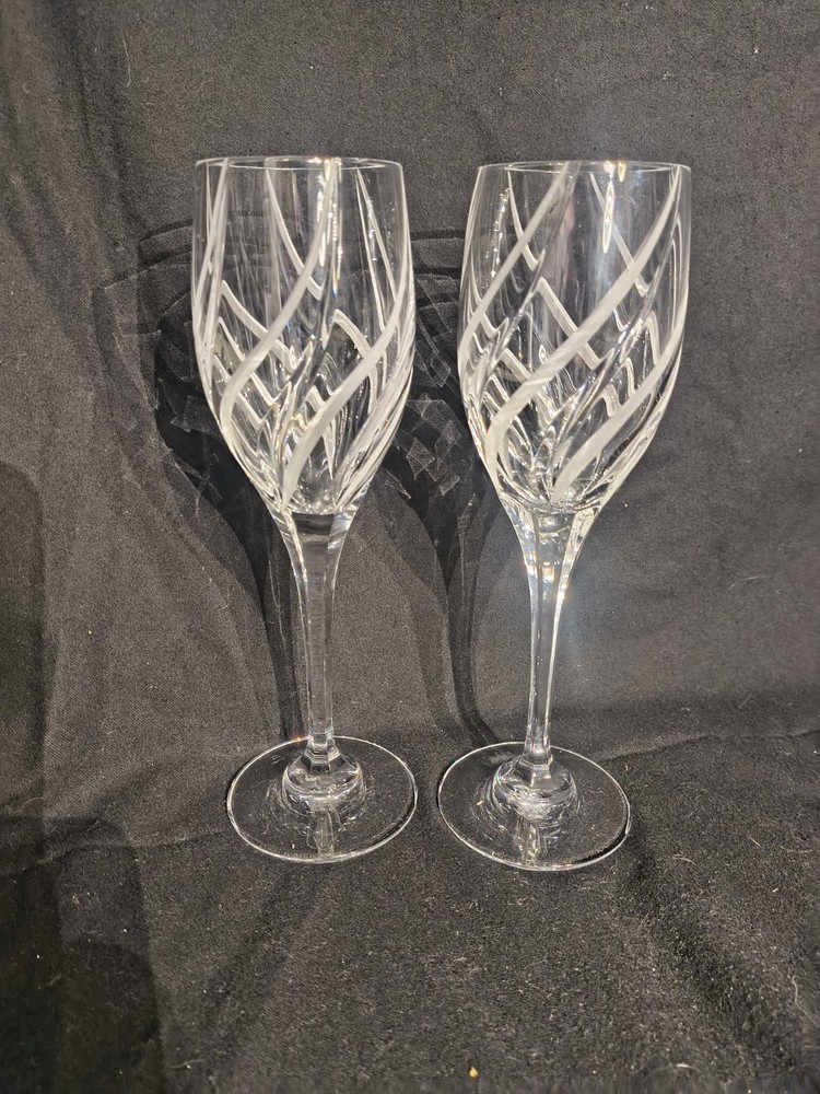 Pair Genuine 8.25″ Mikasa Windlass Wine Glasses Pristine