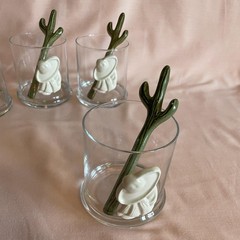 Set 4 Cactus Rocks Glasses Green Ceramic Sombrero Stir Sticks Barware Unmarked