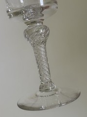 Royal Leerdam Williamsburg Netherland Air Twist Wine Glass 7 1/4”