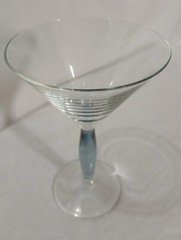 Noritake Colorwave Blue Martini Glass Clear with Clear-blue Stem 953/105 Barware