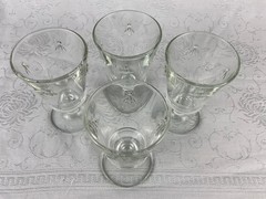4 La Rochere Napoleon Bee Stemmed Glasses 5.5” holds 6 oz Excellent Condition