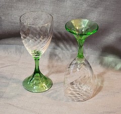 2 Vtg Fostoria 5083 Green Stem Spiral Optic Wine Glass|UV Uranium Glow|1925-32