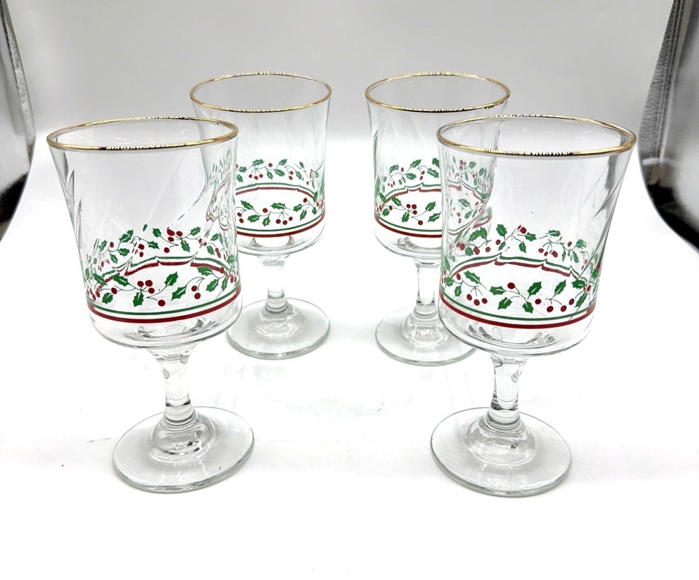 Set Of 4 Libby Vintage Christmas Holly & Berry Water Goblets With Gold Rim