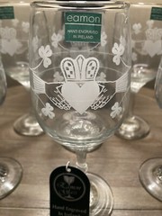 VINTAGE 6 EAMON Etched 8oz Wine Glasses CLADDAGH & SHAMROCK Design New No Box