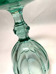 2 Libbey Duratuff SPANISH GREEN Stemmed Water Wine Goblets Glasses 6.75″