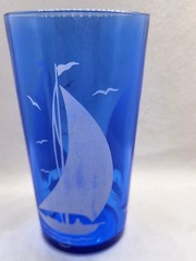 2 Vintage Hazel Atlas Tumblers Cobalt Blue Sailboat Seagulls Glasses 4 7/8″ 8oz