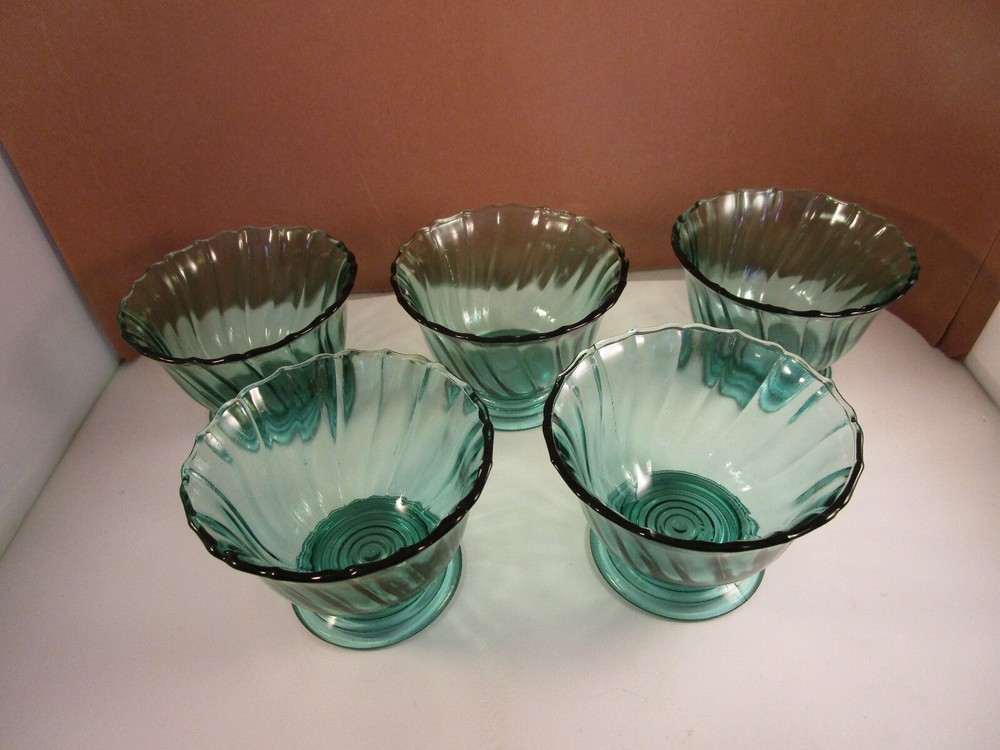 Vintage Jeanette Ultramarine Swirl Blue Green Set of 5 Champagne Sherbet Glasses