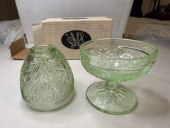 Tiara Exclusive Indiana Green Tea Light Fairy Lamp Sandwich Glass Flower Design