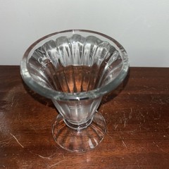 Set Of 5 Libbey 8 Oz Footed Sundae Glasses 5.75″H Vintage.