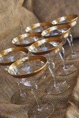 Vintage Set of 7 Wavy Etched Gold Leaf Greek Banded Rim Wine Champagne Glasses