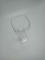 Mikasa Panache Clear 8 1/4 In Tall Wine Glass Stemware Elegant Scroll Base