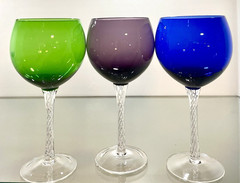 Balloon Wine Glasses Set of 3 Air Twist Stems Green Blue Purple Clear 8.5″ T