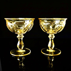 💠 Imperial Glass Old Williamsburg Yellow Champagne Sherbet Glasses Set of 2