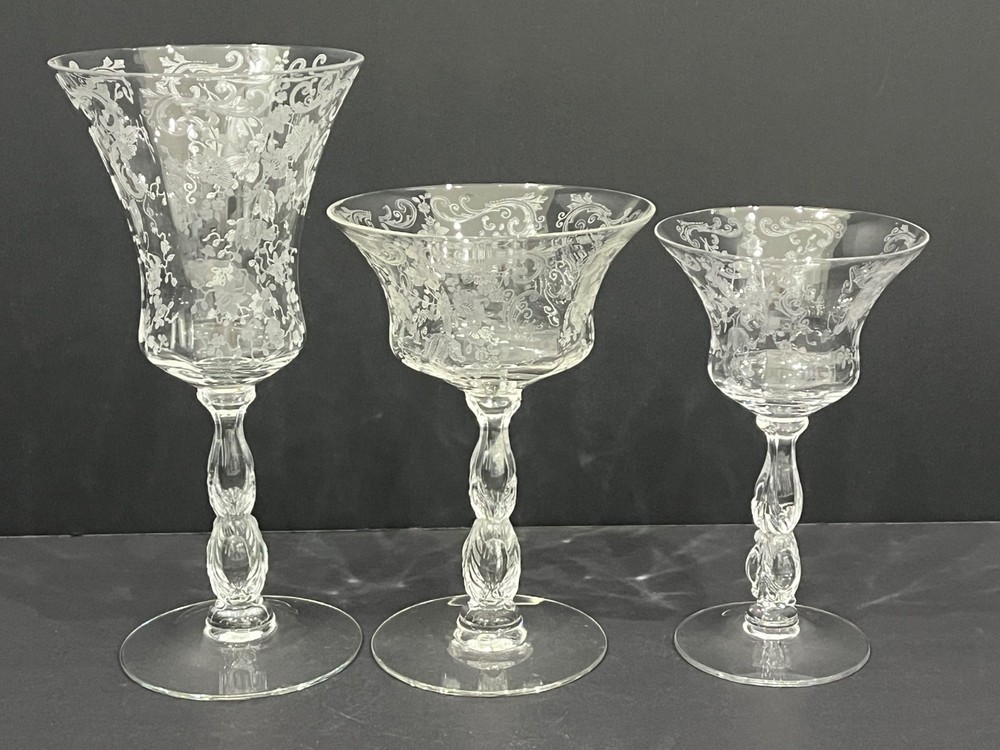 3 PERFECT CAMBRIDGE CHANTILLY WATER GOBLET , CHAMPAGNE SHERBET, LIQUOR COCKTAIL