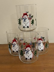 SET OF 4 Pfaltzgraff SNOW VILLAGE 12oz Short Tumbler Drink Glasses Snowman 4×3”