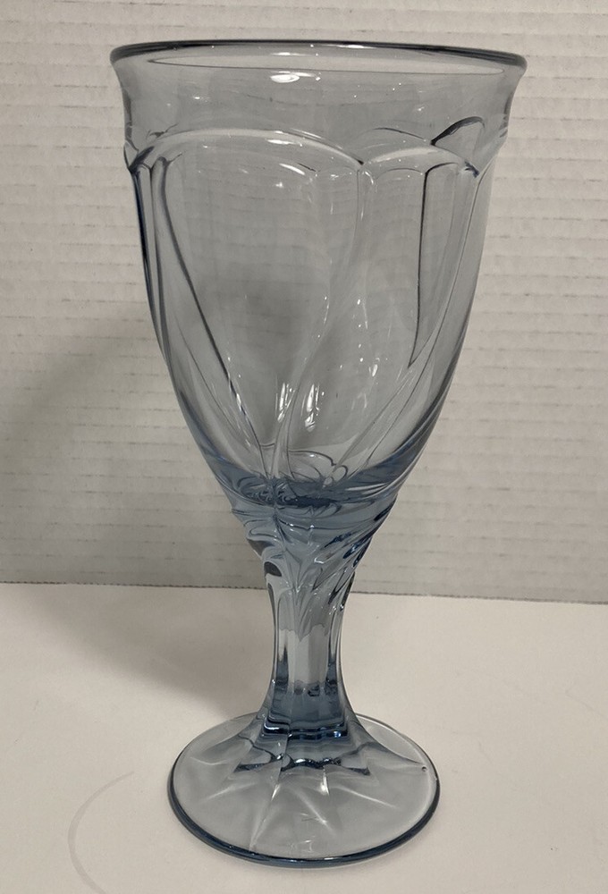 Noritake SWEET SWIRL-LIGHT BLUE, Glass Wine Goblet, 6 3/4” 8oz