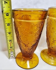 2 Vtg Indiana Glass Tiara Sandwich Amber Pattern Footed Water Goblets 6.25″T