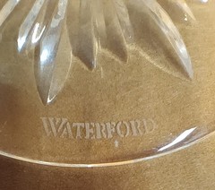 WATERFORD CRYSTAL SNOWFLAKE WISHES «JOY» RUBY CASED FLUTE, 2011 LIMITED ED NIB