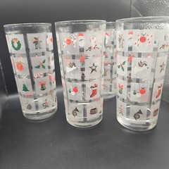 Vintage Culver Christmas Holiday Frosted Highball Glasses Set of 4 Santa Wreath