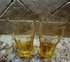 VTG Yellow Depression Glass Floral Etched Optic Panel Tumblers – Set of 2