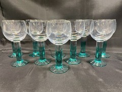Set of 10 ~ Nuutajärvi Mondo Vintage Wine Glass Hand Blown ~ Finland ~ 6″ Tall