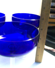 Set 3 vintage cobalt blue clear ribbed stems footed coupe champagne glasses NICE