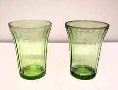 PAIR OF GREEN JEANNETTE GLASS COMPANY DEPRESSION GLASS CHERRY BLOSSOM TUMBLERS!