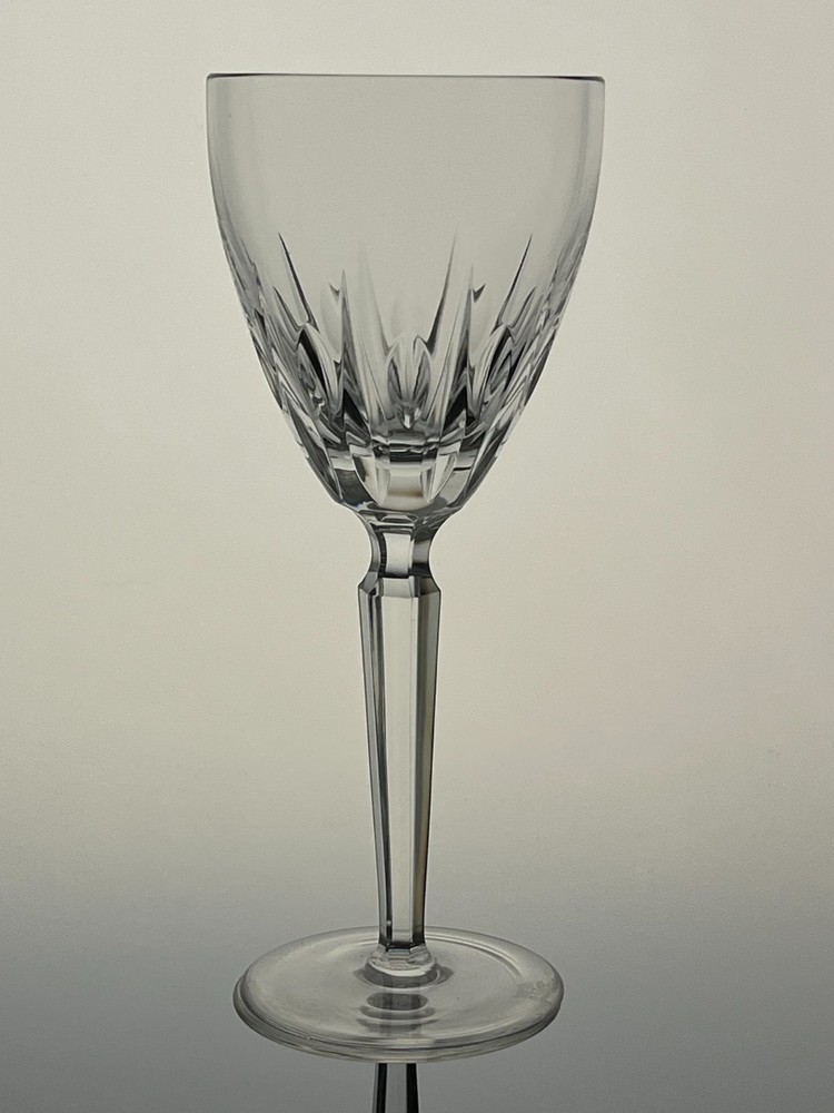 Lovely ARIEL by Waterford Marquis Crystal Wine Glass 7 7/8″ EUC 10 Avail