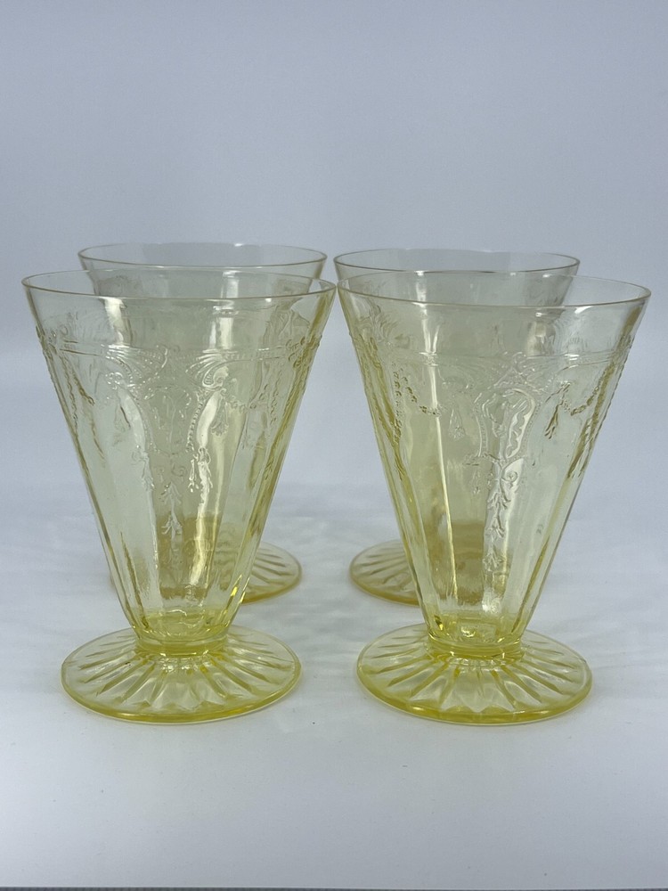 4 Anchor Hocking CAMEO / BALLERINA Yellow 4.75″H 9oz FOOTED WATER Glasses RARE