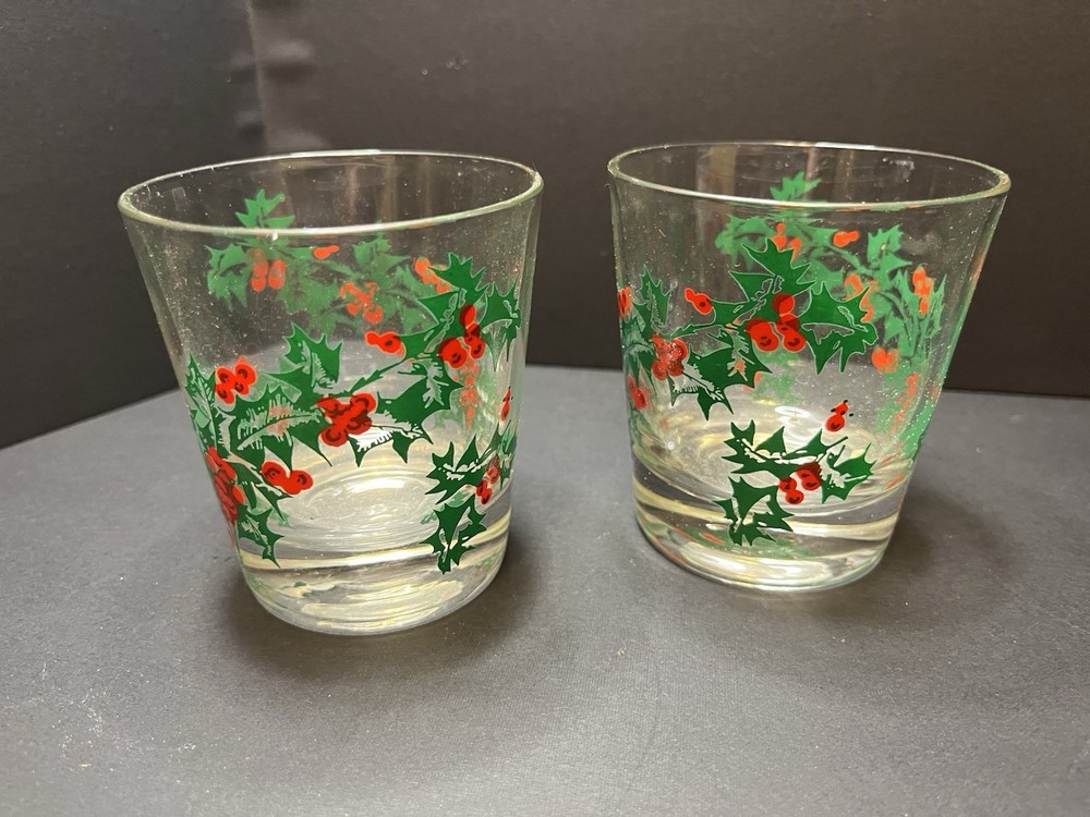 Set of 2 Vintage MCM Christmas Libbey Holly & Berries Glasses Old Fashioned